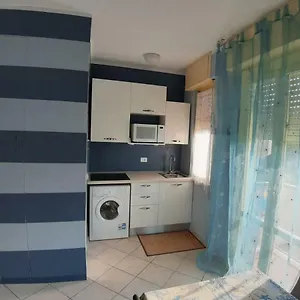 Appartamento A Due Passi Dal Mare, Marina Di Carrara